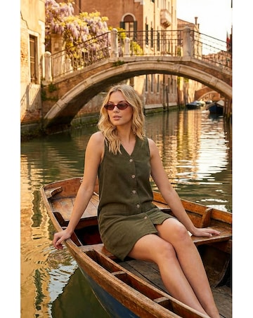 Roman Cotton V-Neck Button Pocket Dress