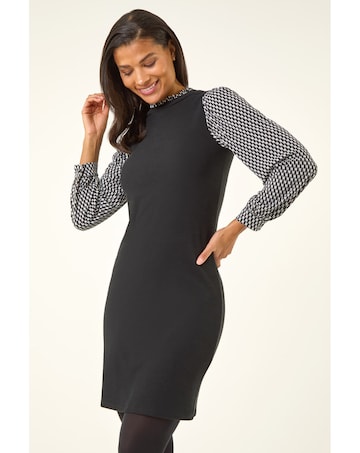 Roman Geometric Contrast Knit Dress