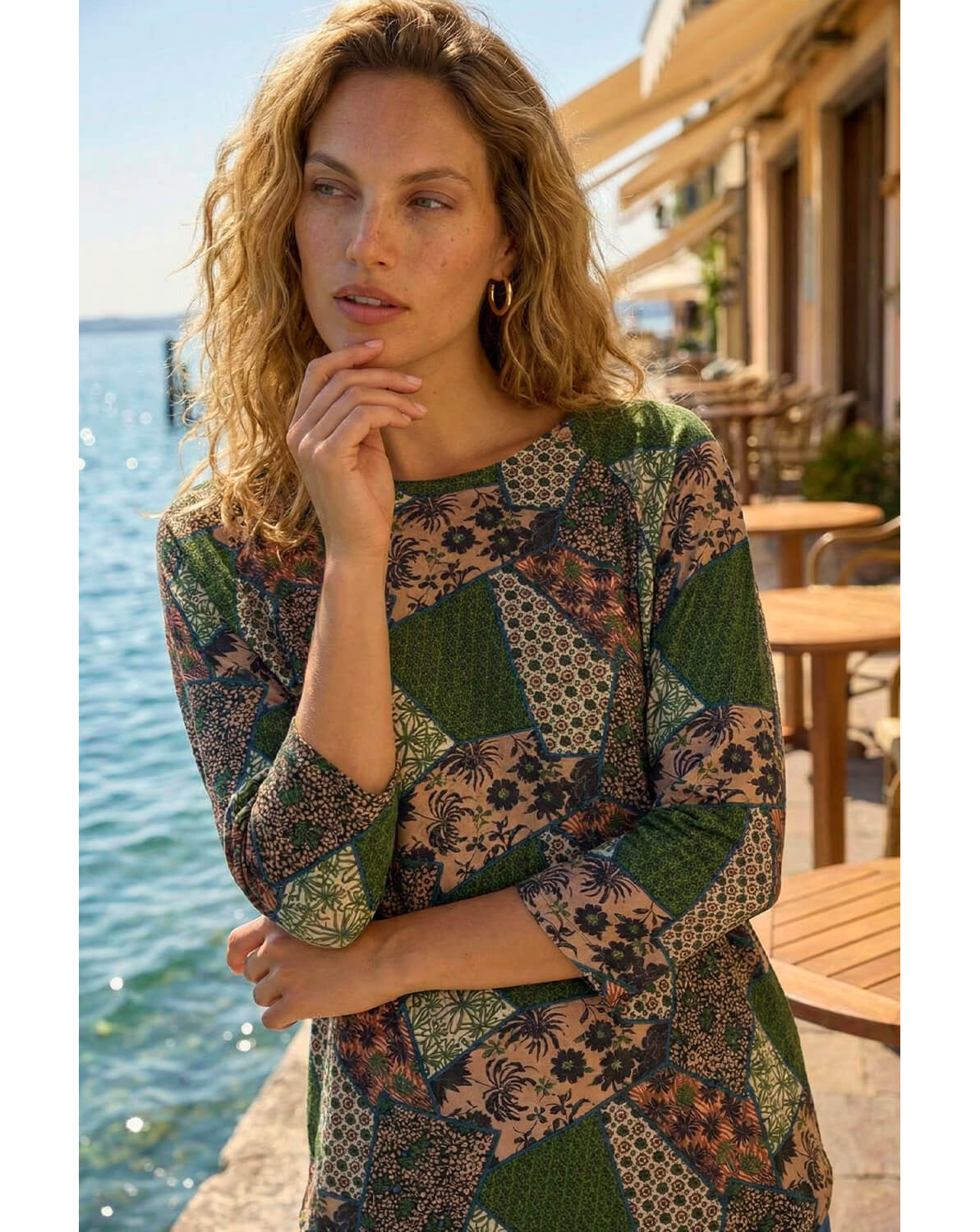 Roman Floral Patchwork Stretch Top