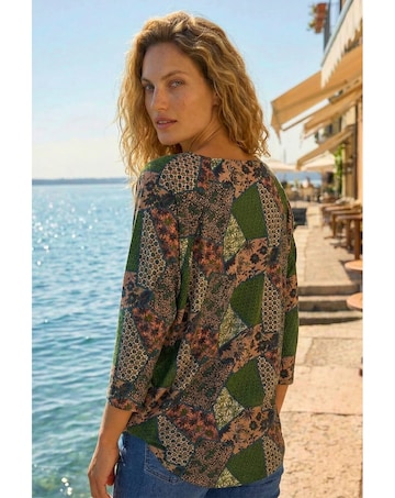 Roman Floral Patchwork Stretch Top
