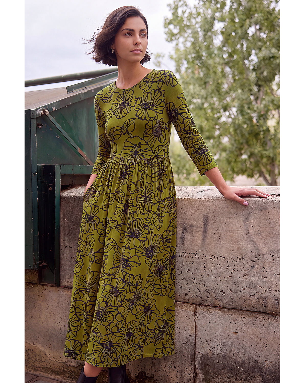 Roman Floral Print Midi Dress