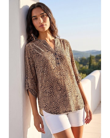 Roman Animal Print Stretch Blouse