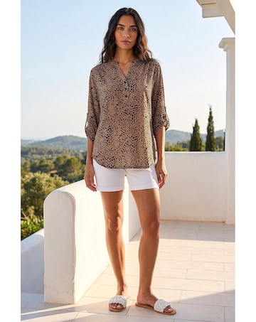 Roman Animal Print Stretch Blouse