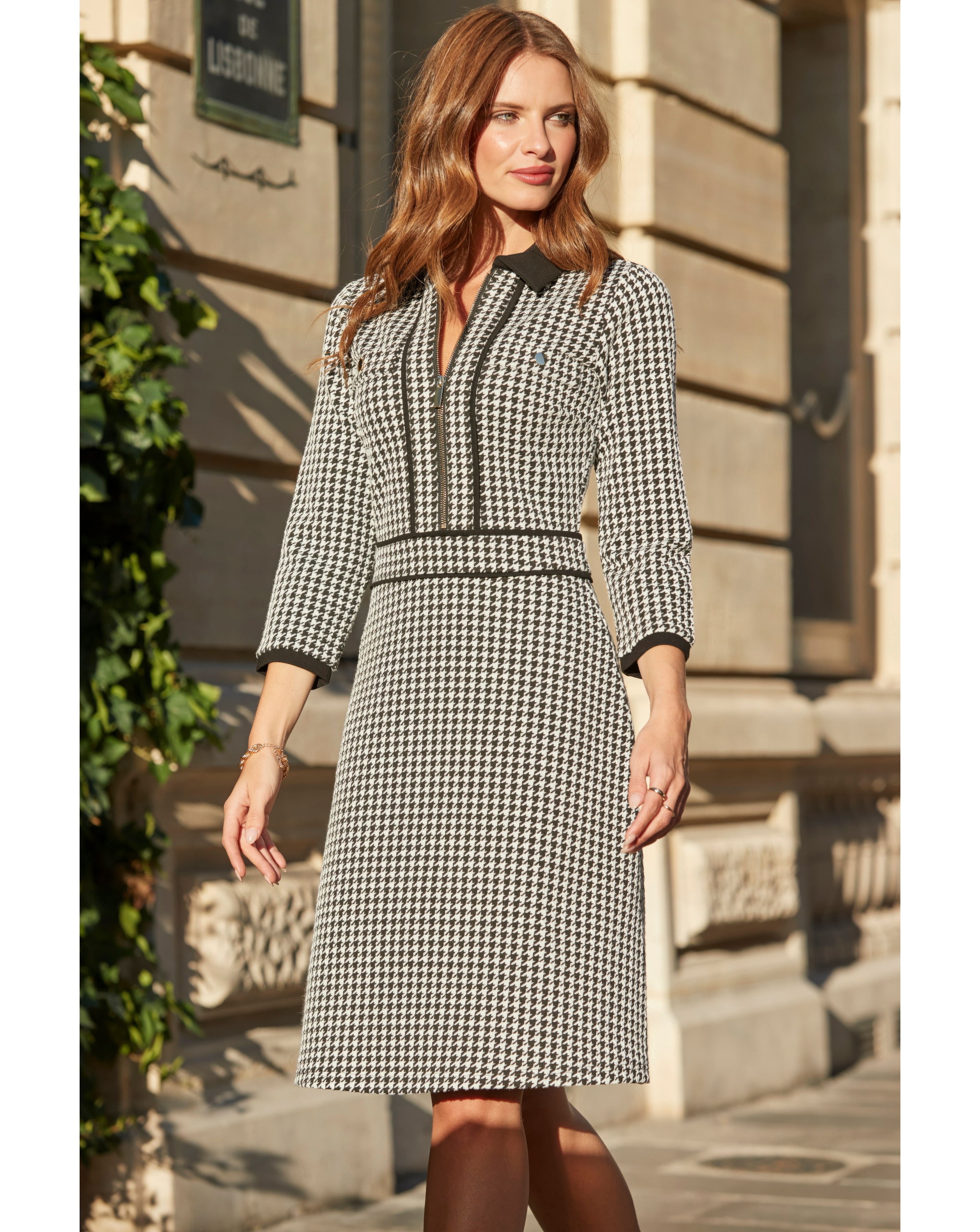 Sosandar Contrast Dogtooth Dress