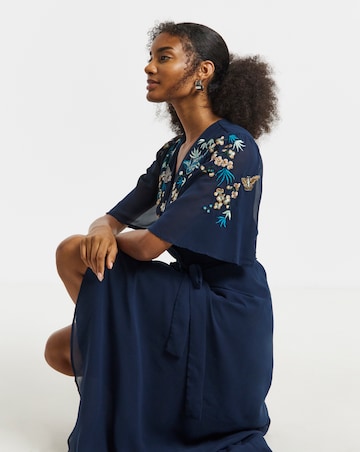 Hope & Ivy Catriona Wrap Dress