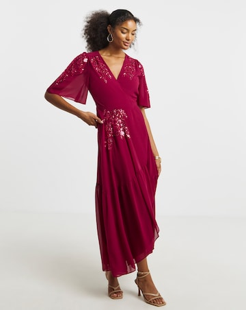 Hope & Ivy Petal Maxi Dress