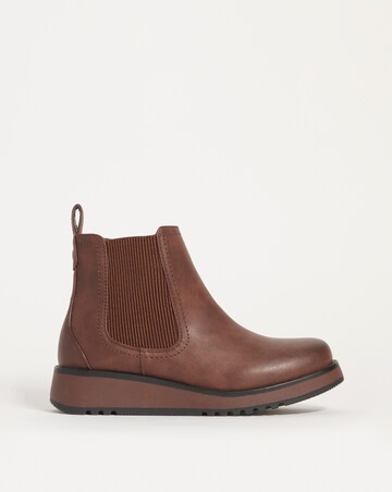 Heavenly Feet Rolo Chelsea Boot EEE Fit