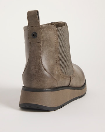 Heavenly Feet Rolo Chelsea Boot E Fit