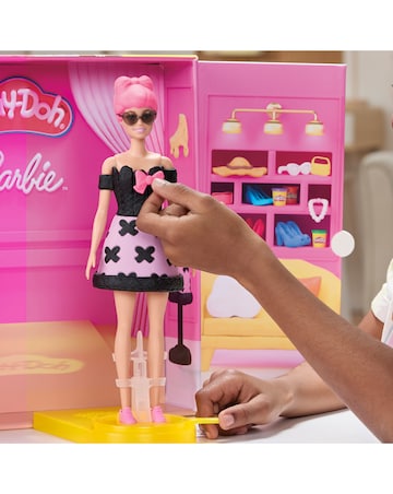 Play-Doh Barbie Designer Fashion Show Playset