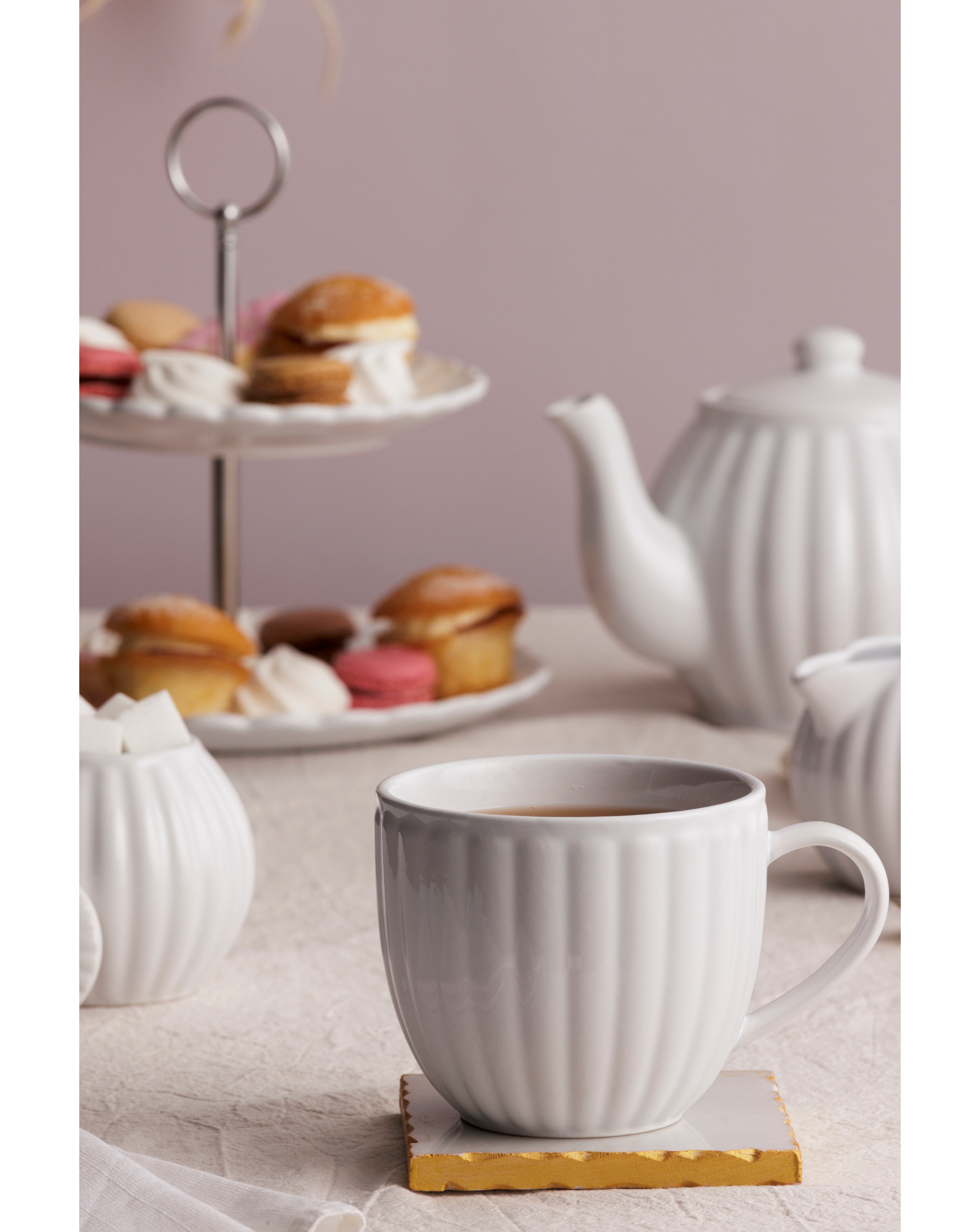 Price & Kensington 4 Oversized Mugs