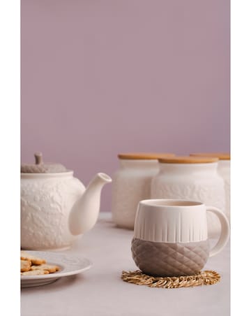 Price & Kensington Set of 2 Acorn Mugs