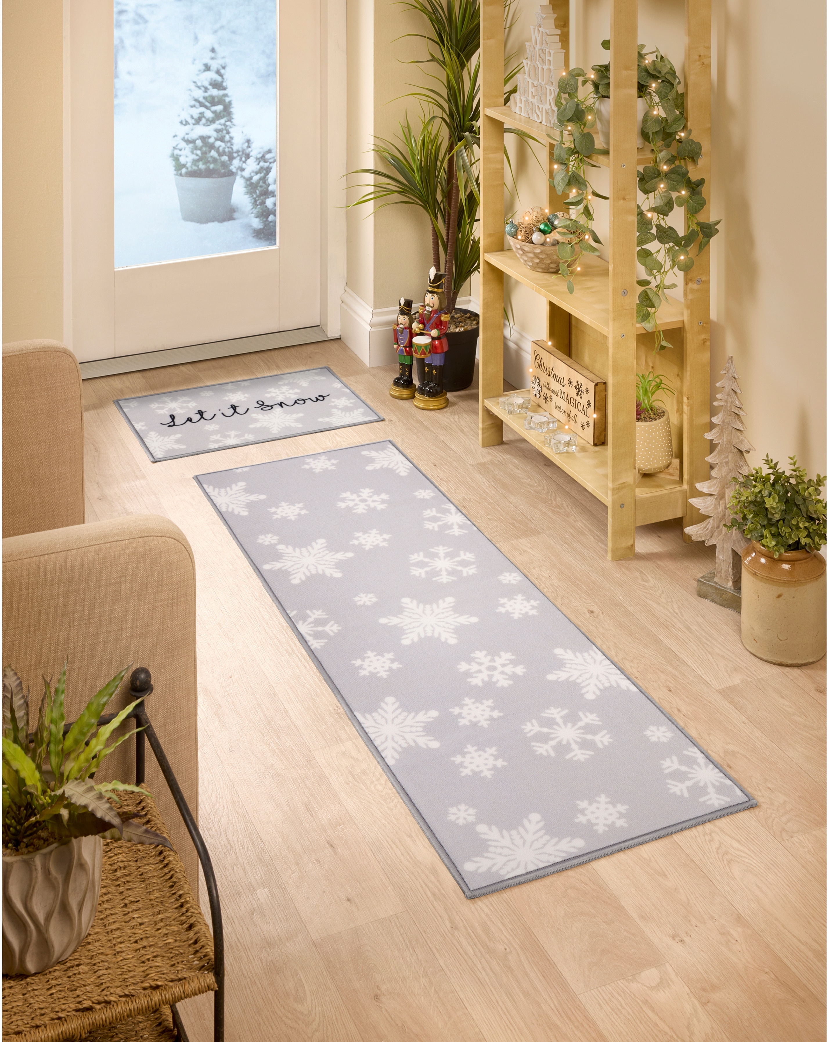 New In - Let it Snow Christmas Runner and Mat Set