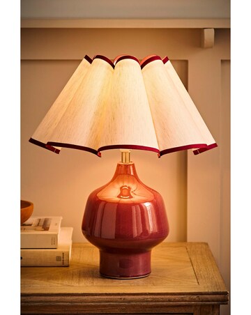 ValueLights Jamie Burgundy Table Lamp with Scallop Trim Shade