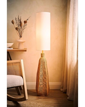 ValueLights Una Rattan Midi Floor Lamp