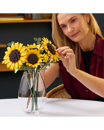 LEGO Botanicals Sunflower Bouquet