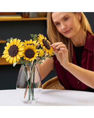 LEGO Botanicals Sunflower Bouquet