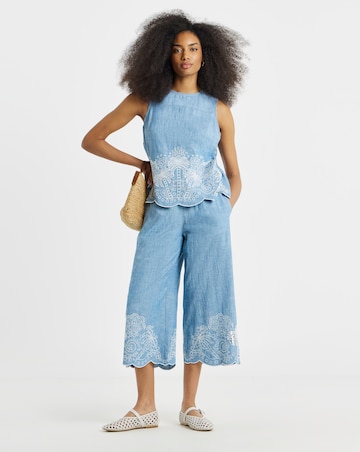 Light Wash Chambray Broderie Crop Jeans