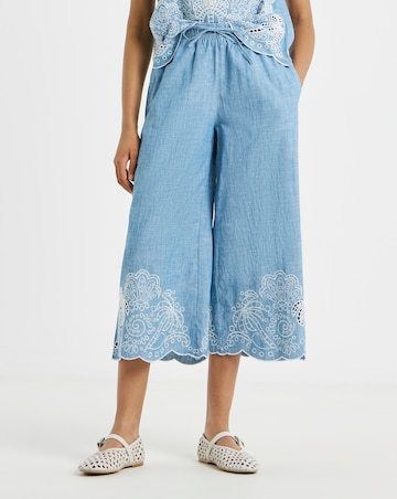 Light Wash Chambray Broderie Crop Jeans