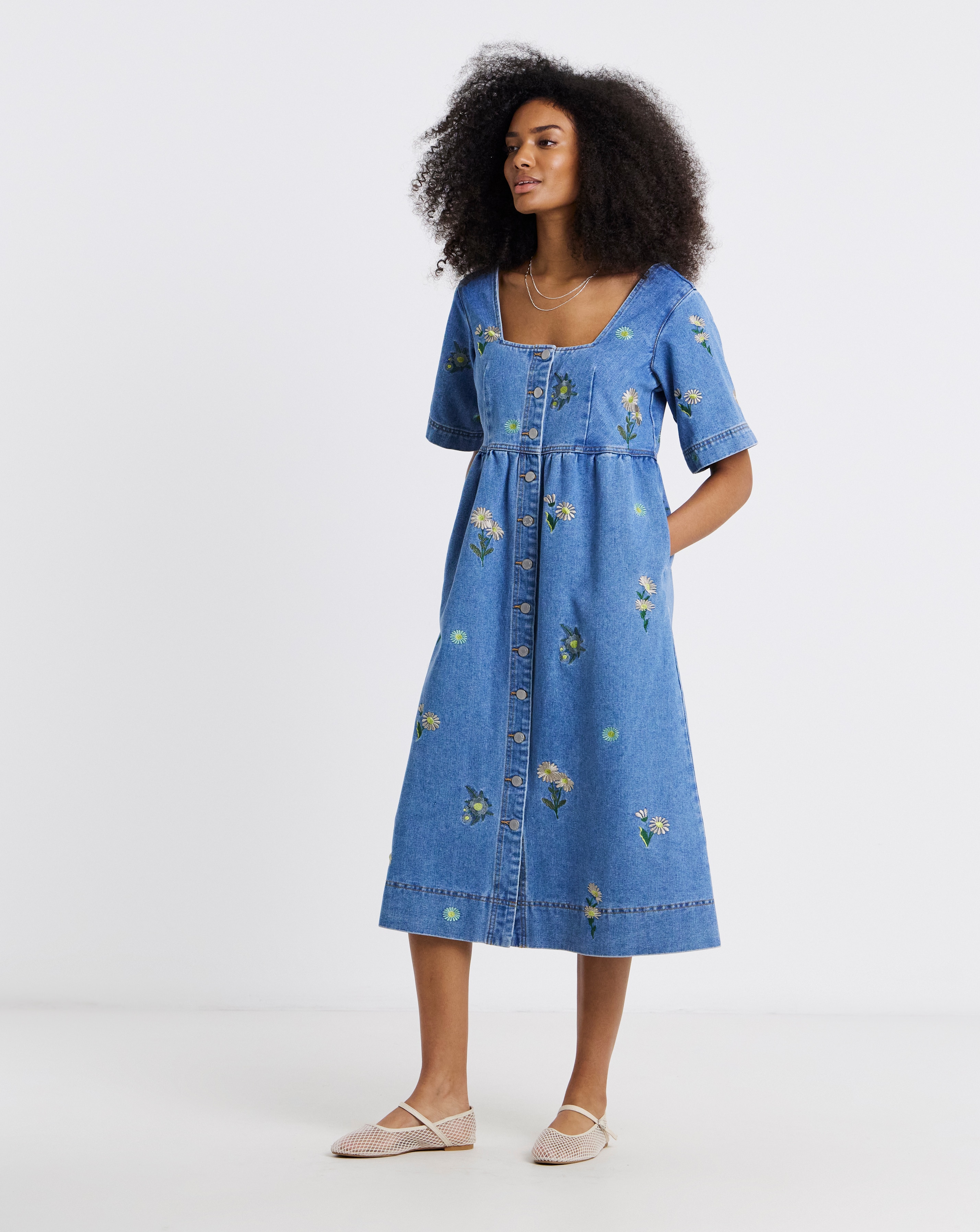 New In - Daisy Embroidered Denim Dress