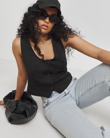 Black Ponte Tailored Waistcoat