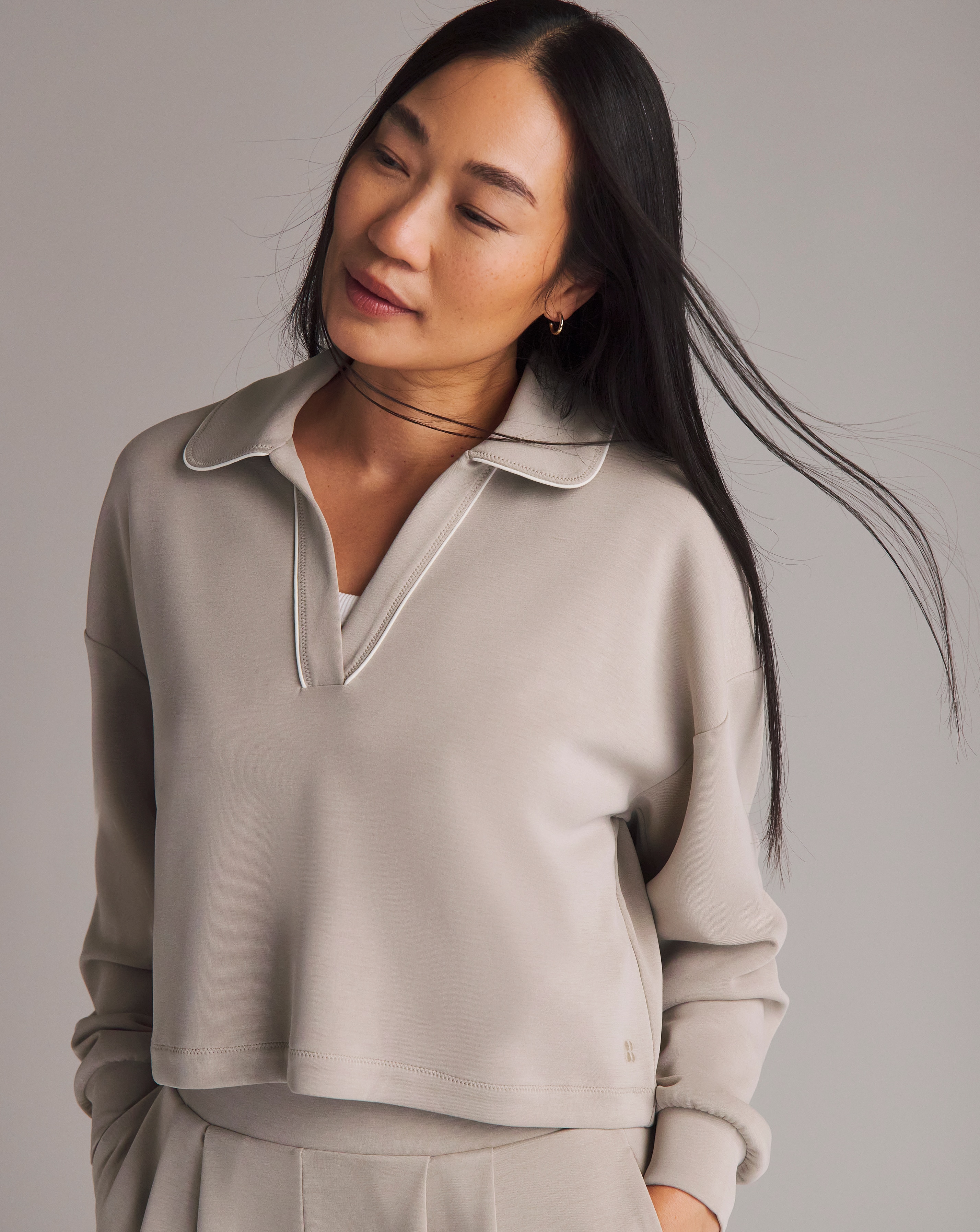 New In - Sweaty Betty Sand Wash Crop Sweatshirt