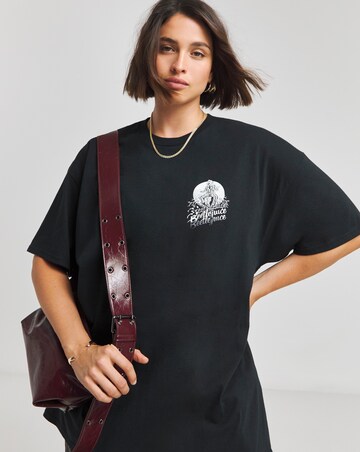 Black Beetlejuice License T-Shirt