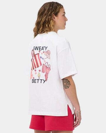 Sweaty Betty Holiday Graphic T-Shirt
