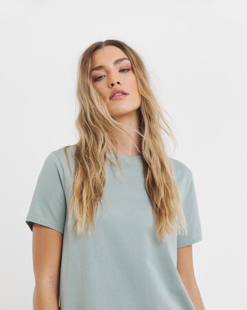 Simply Be Black & Sage 2 Pack Pure Cotton Curved Hem Longline T-Shirts