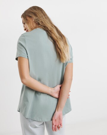 Simply Be Black & Sage 2 Pack Pure Cotton Curved Hem Longline T-Shirts