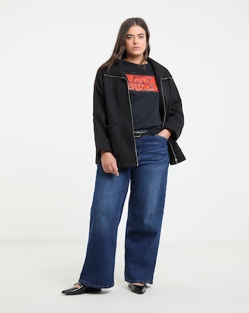 Black Stranger Things License T-Shirt