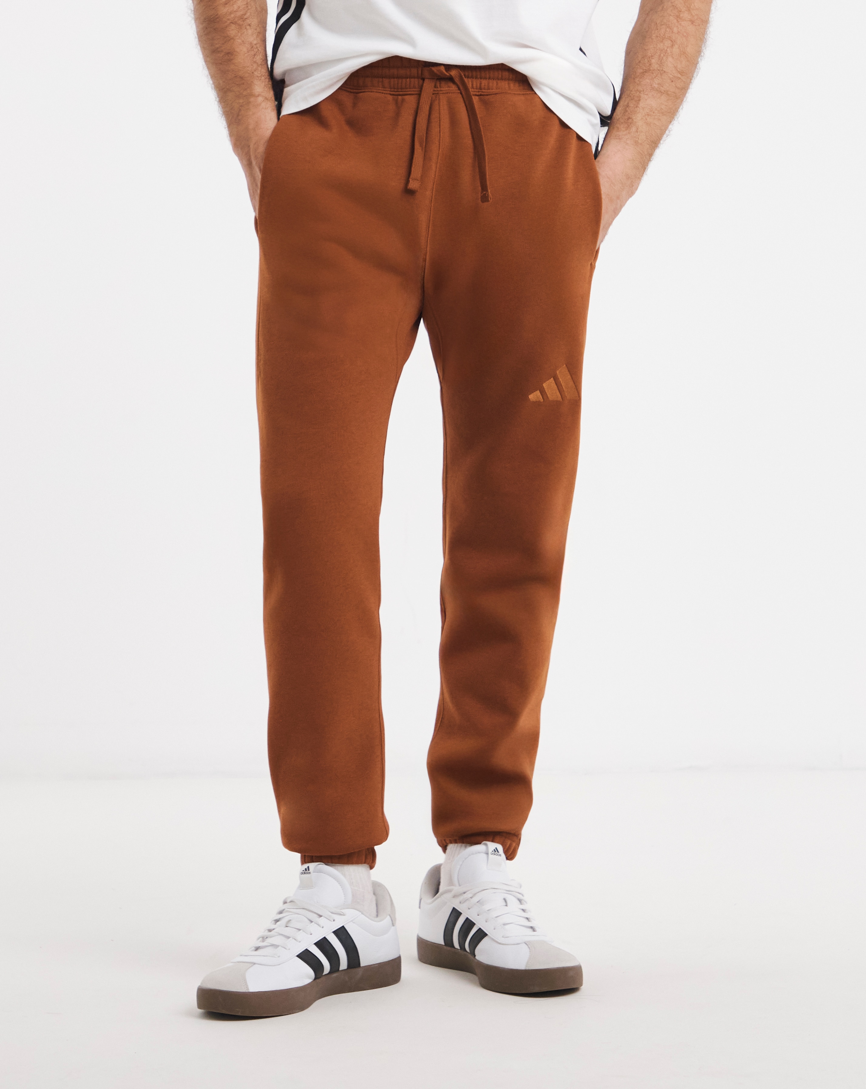 New In - adidas ALL SZN Fleece Pants