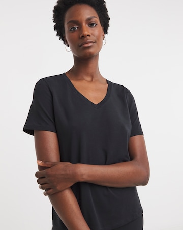 Skechers Pima V-Neck T-Shirt