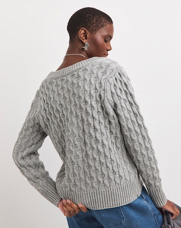 Cable Pearl Button Cardigan