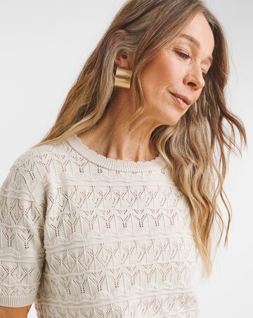 CROCHET SHORT SLEEVE JUMPER