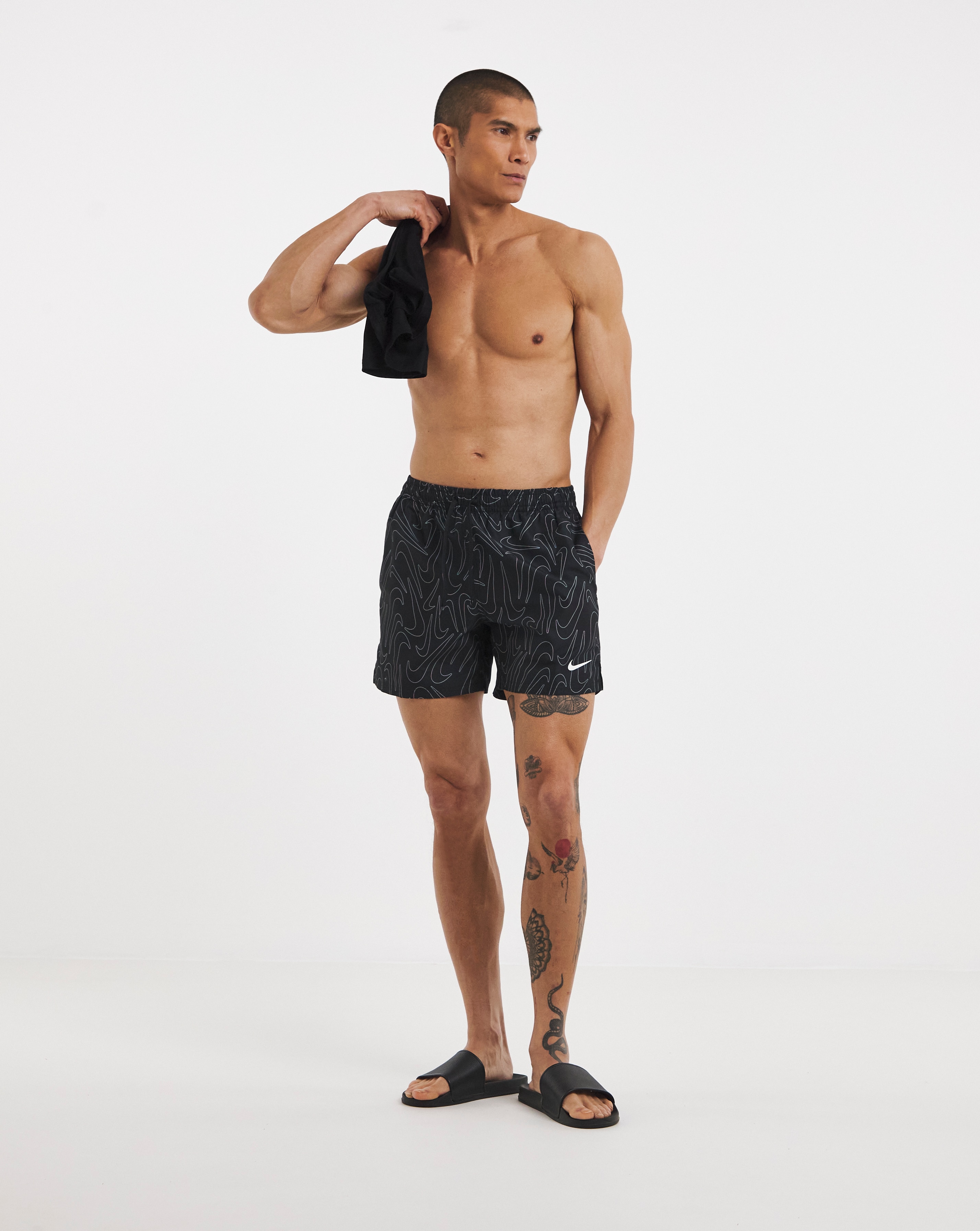 New In - Nike 5 Inch Printed Volley Swim Shorts