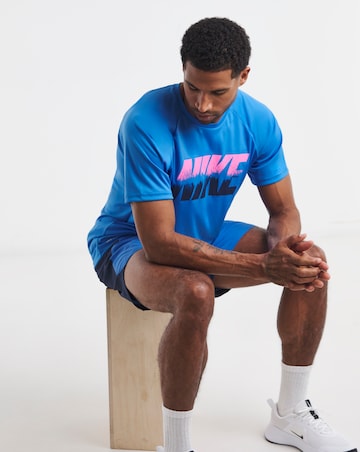 Nike Dip Dye Logo Hydroguard T-Shirt