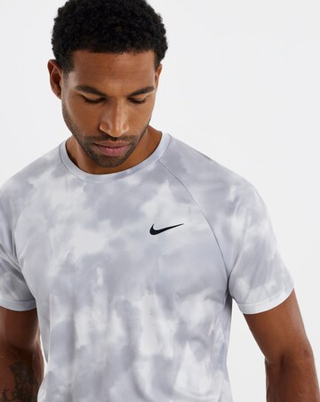 Nike Printed Hydroguard T-Shirt