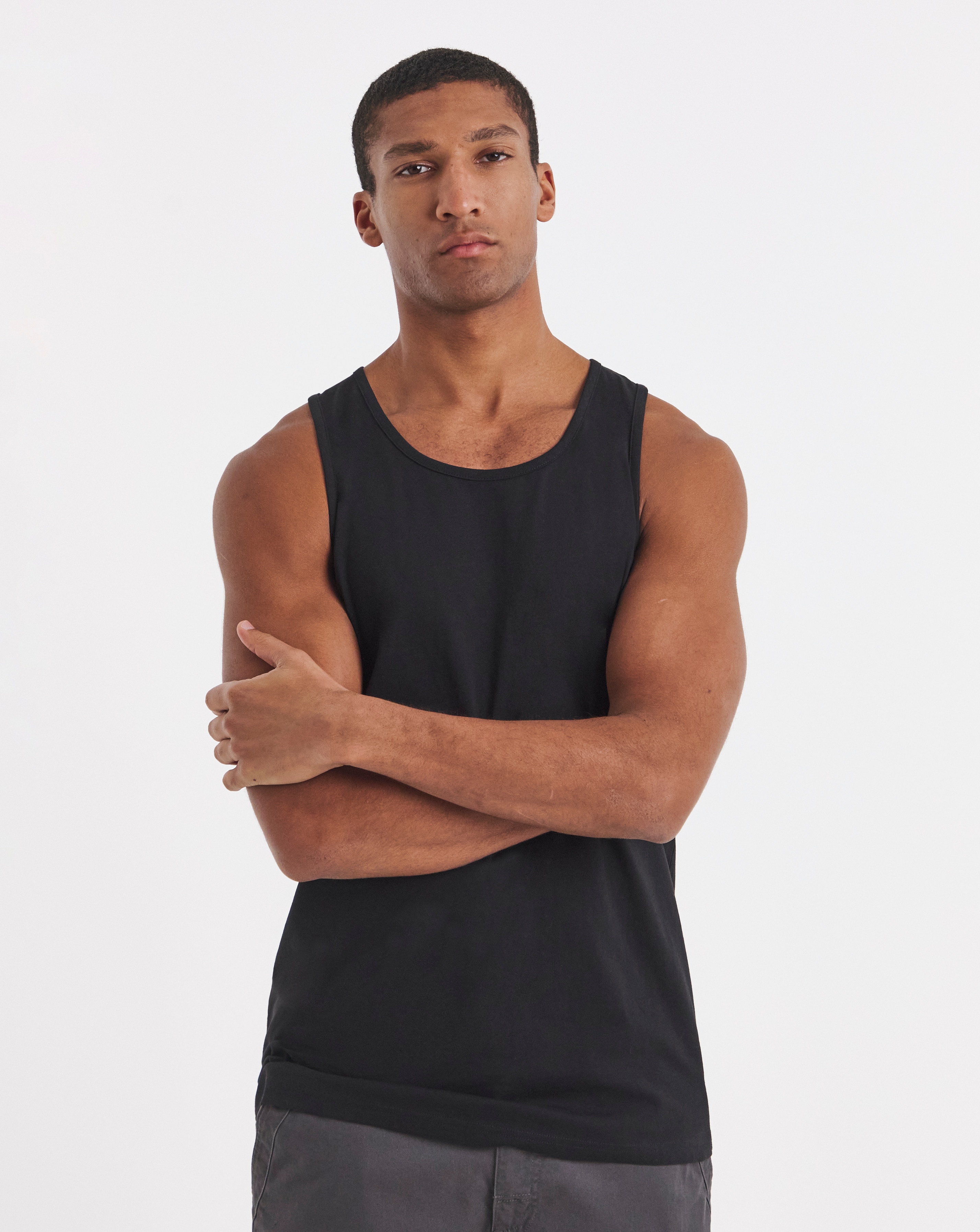 New In - Basic Black Vest Long