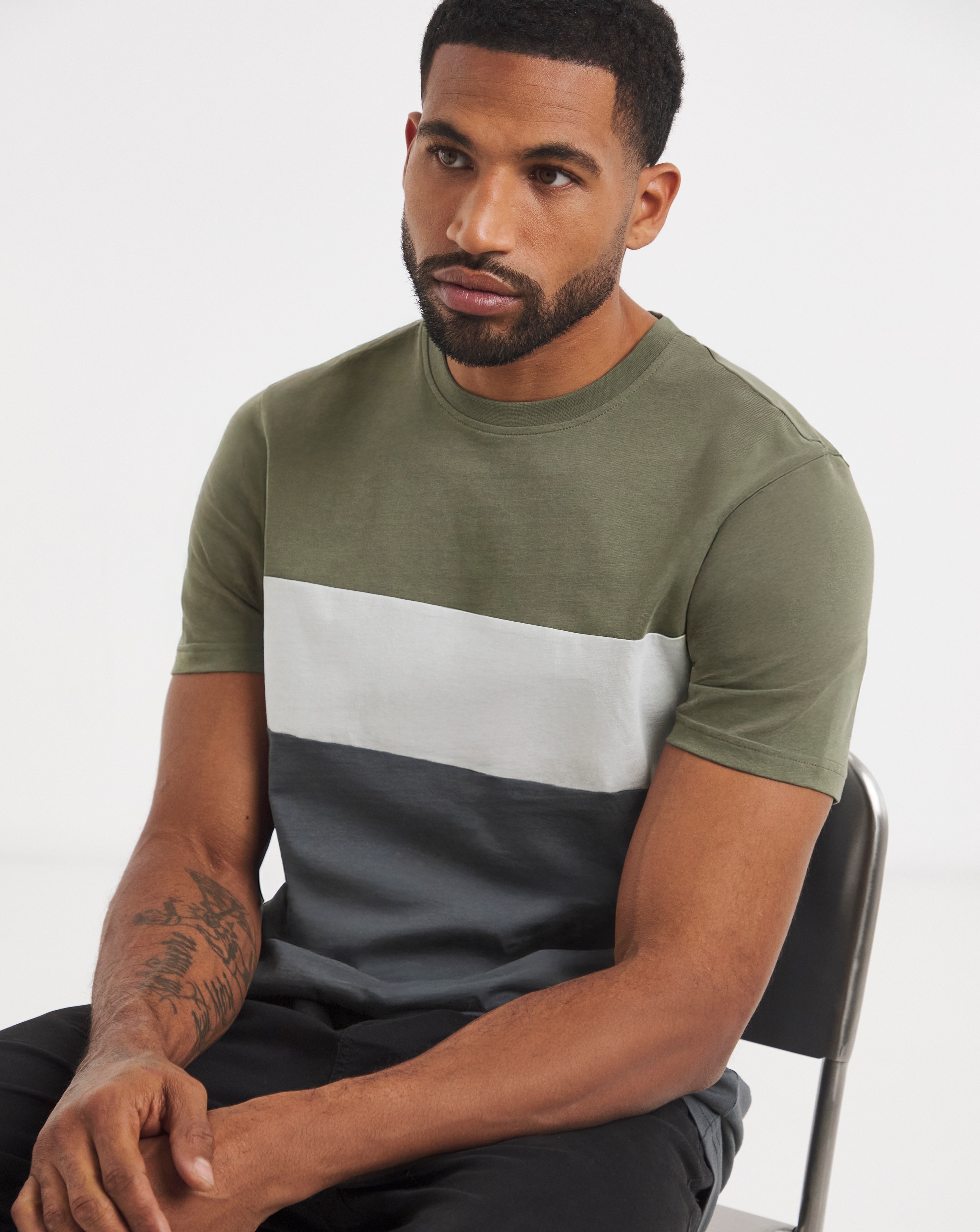 New In - Colour Block Crew Neck T-Shirt Long