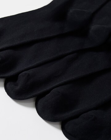 5 Pack Embroidered Socks