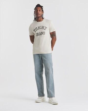 Tommy Jeans College Logo T-Shirt - Ecru