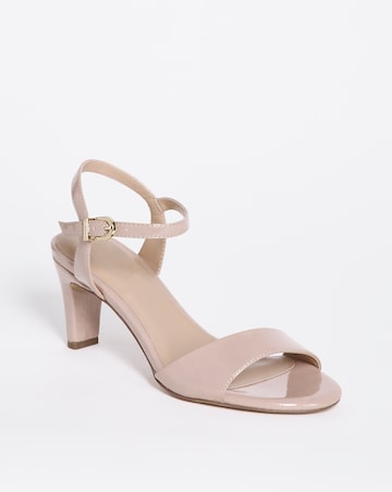 Barely There Sandal EEE Fit