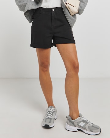 Cinch Back Loose Mom Shorts
