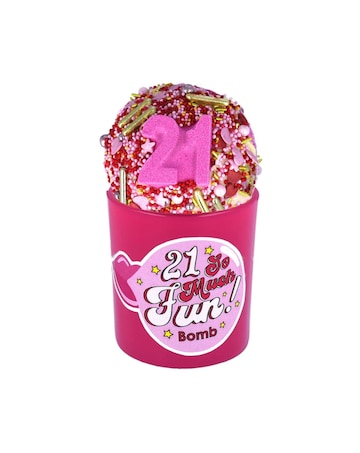 Bomb Cosmetics 21 & So Much Fun Bath Bomb & Candle Set