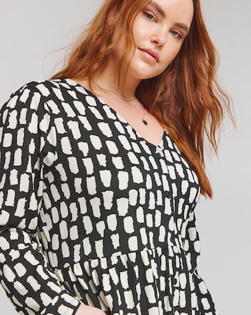 Mono Print Waffle Button up Midi Dress With Pockets