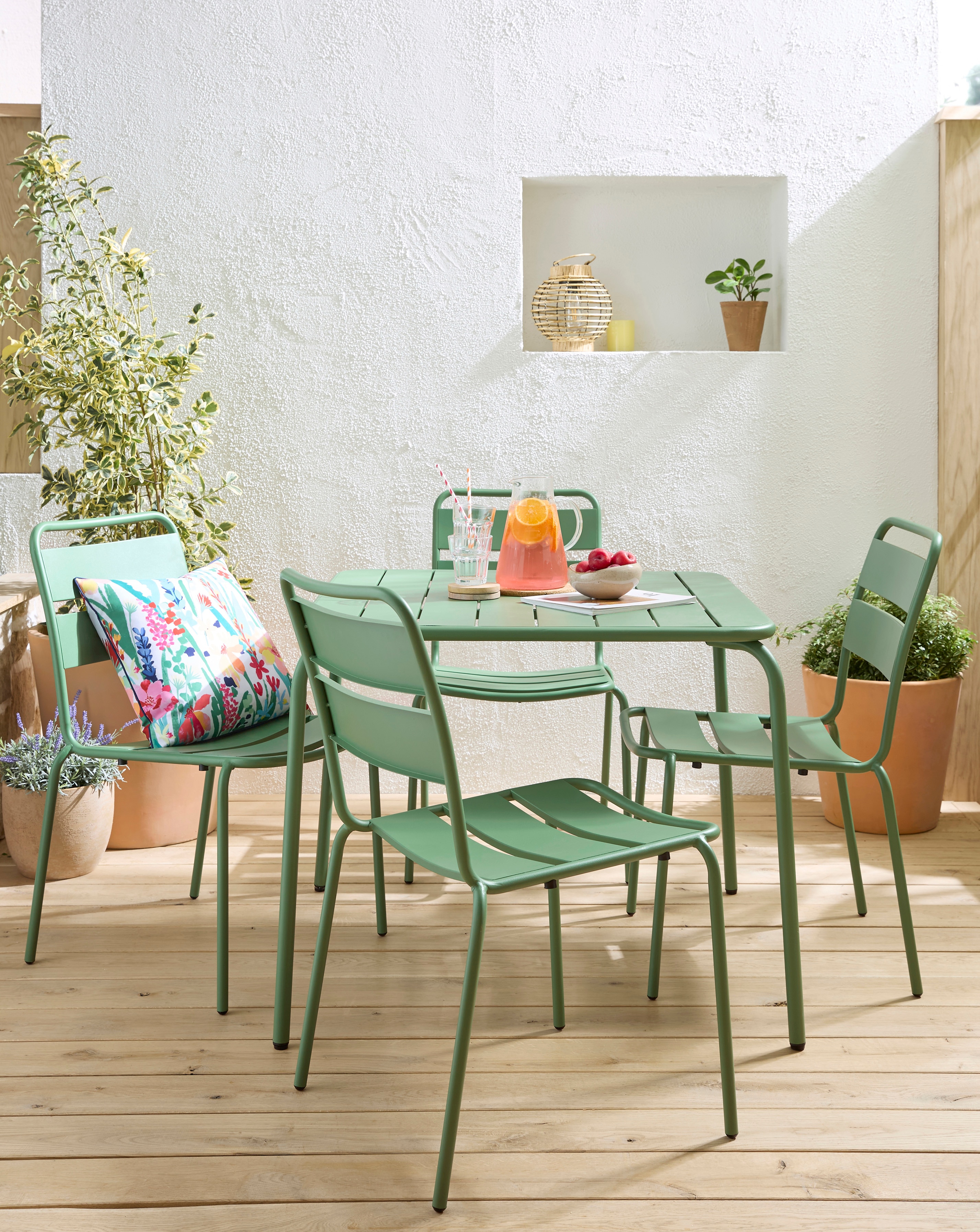 New In - Rio Metal 4 Seater Dining Set