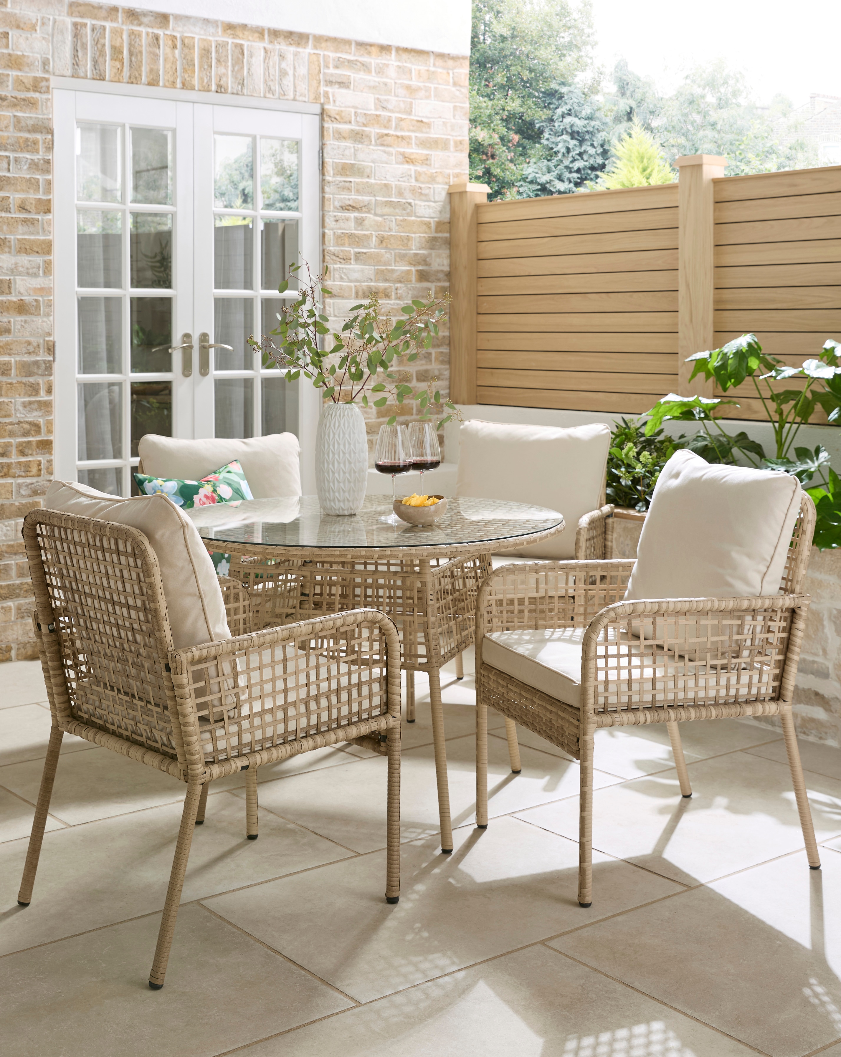 New In - Vienna Open Weave 4 Seater Dining Set