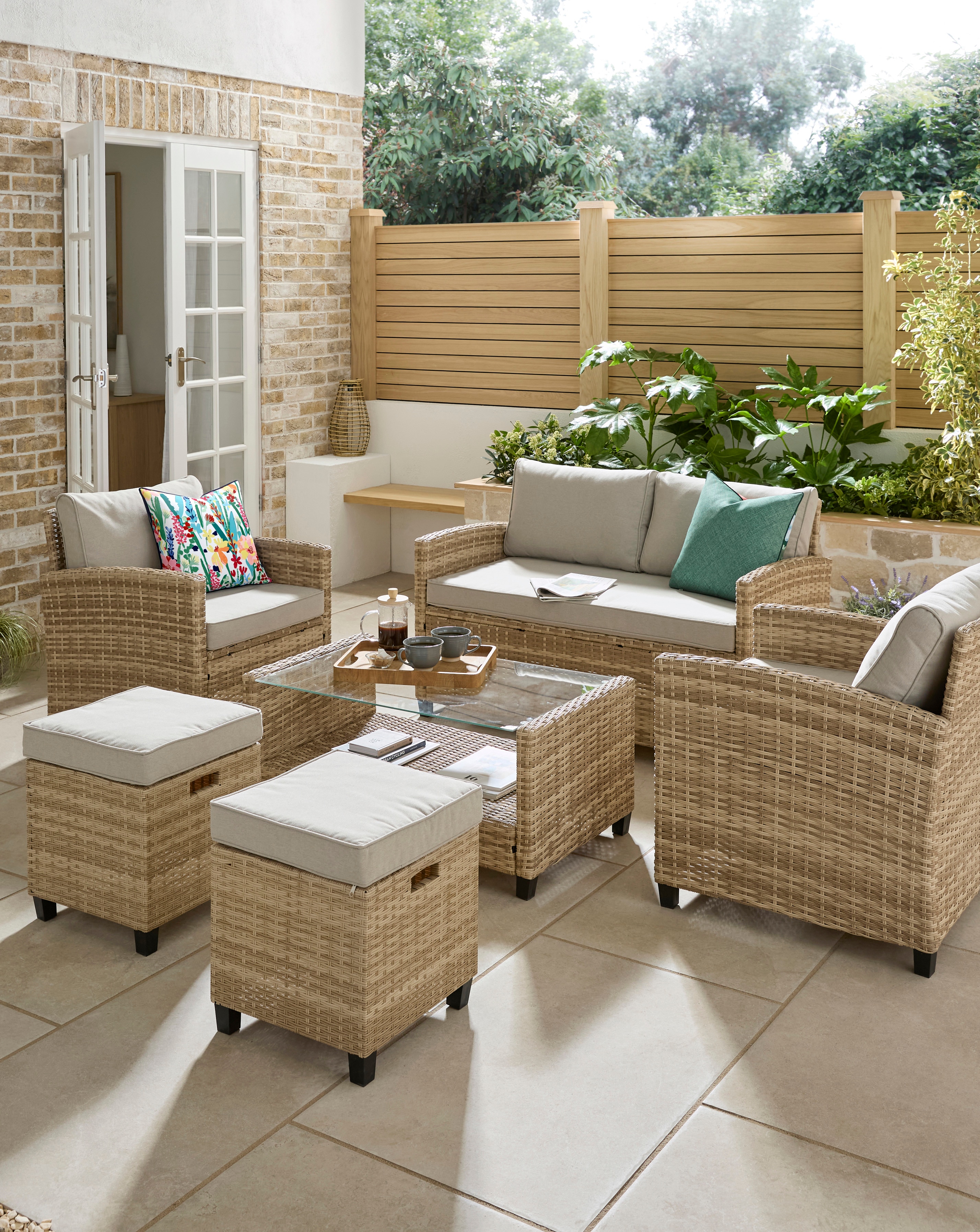 New In - Valencia Lounge Coffee Set