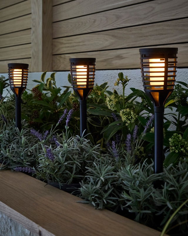 Black Flame Effect Solar Stake Lights