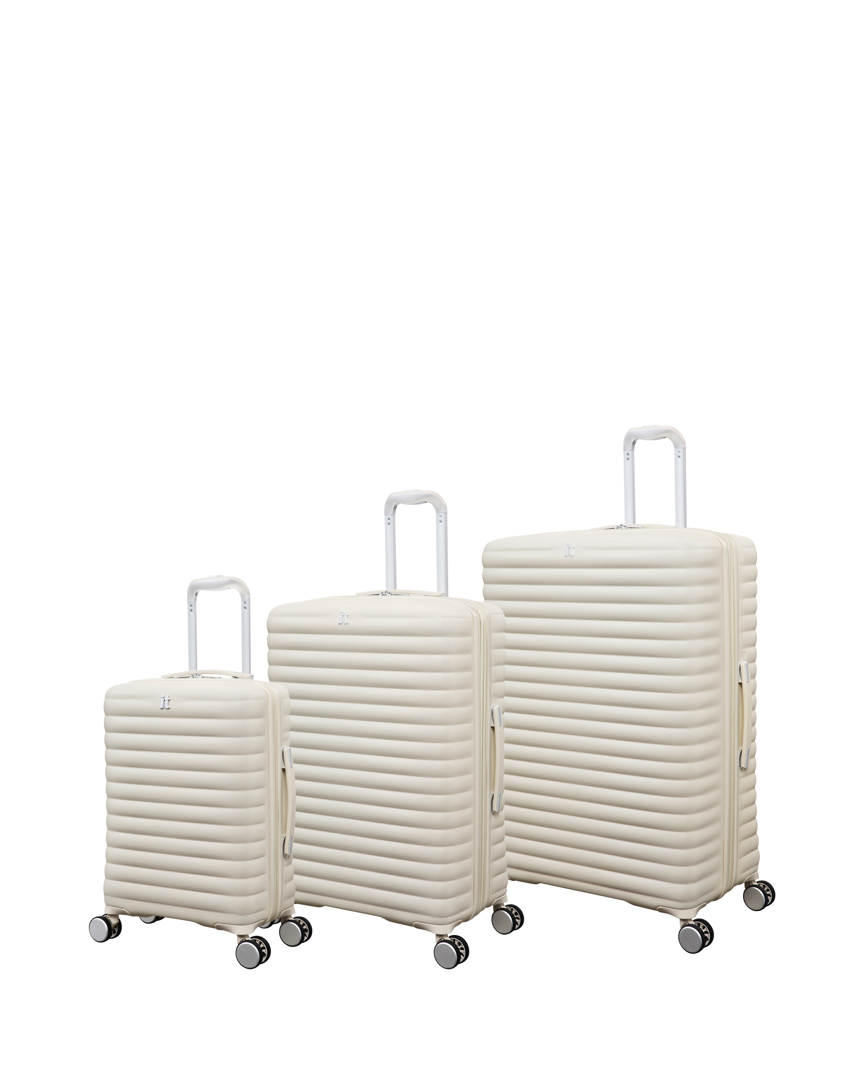 New In - IT Luggage Speedbump 3 Piece Set